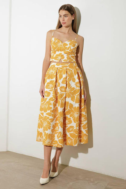 PLAIN OPTIMISM WOVEN MIDI SKIRT Flying Tomato