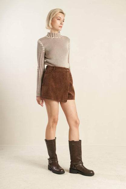 ESCAPING REALITY CORDUROY SKIRT Flying Tomato