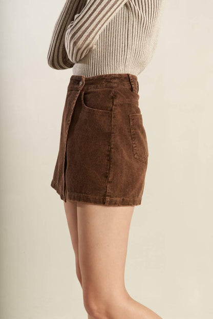 ESCAPING REALITY CORDUROY SKIRT Flying Tomato