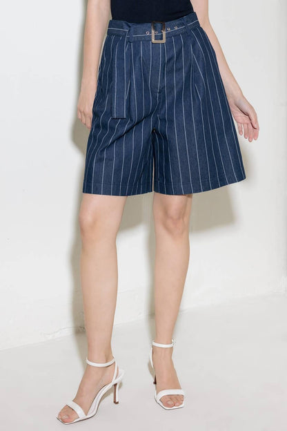 HOLD JOY IN INDIGO WOVEN SHORT Flying Tomato