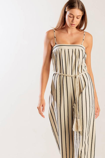 JUST THE BEGINNING WOVEN JUMPSUIT Flying Tomato
