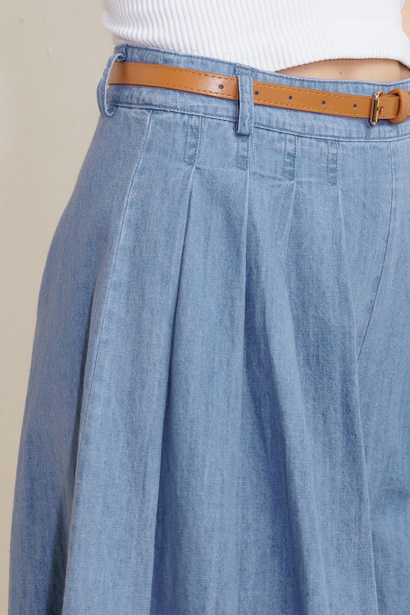 SERENITY HILL CHAMBRAY SHORT Flying Tomato