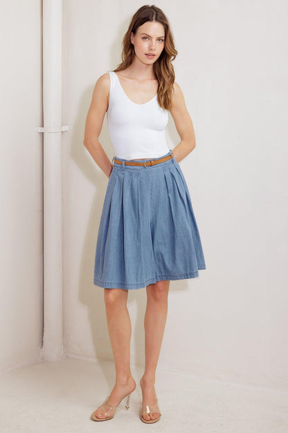 SERENITY HILL CHAMBRAY SHORT Flying Tomato