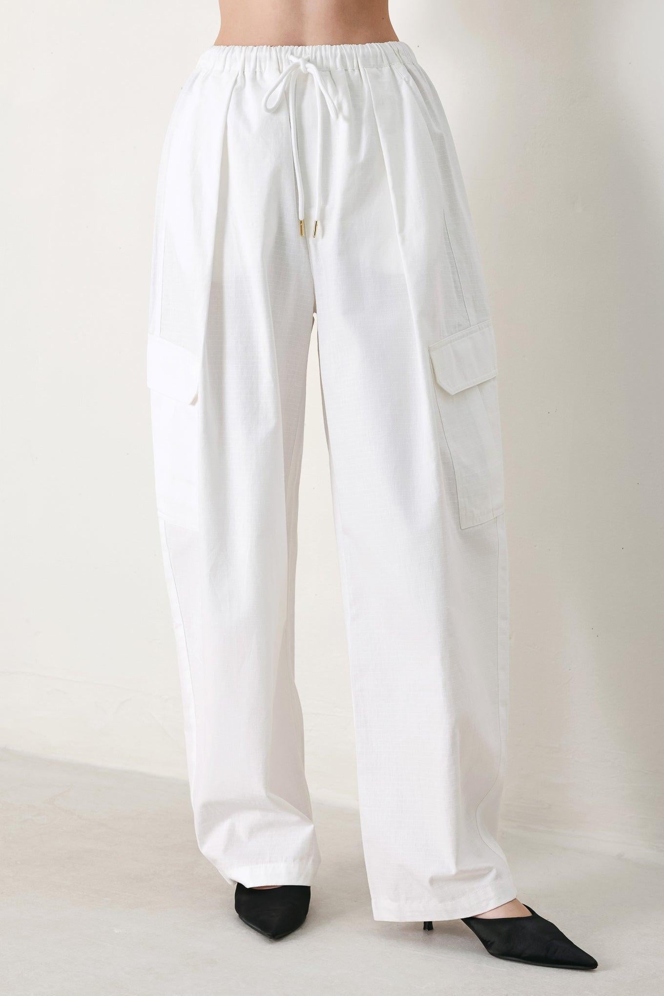 CRISP ESSENTIAL WOVEN BALLON PANTS Flying Tomato