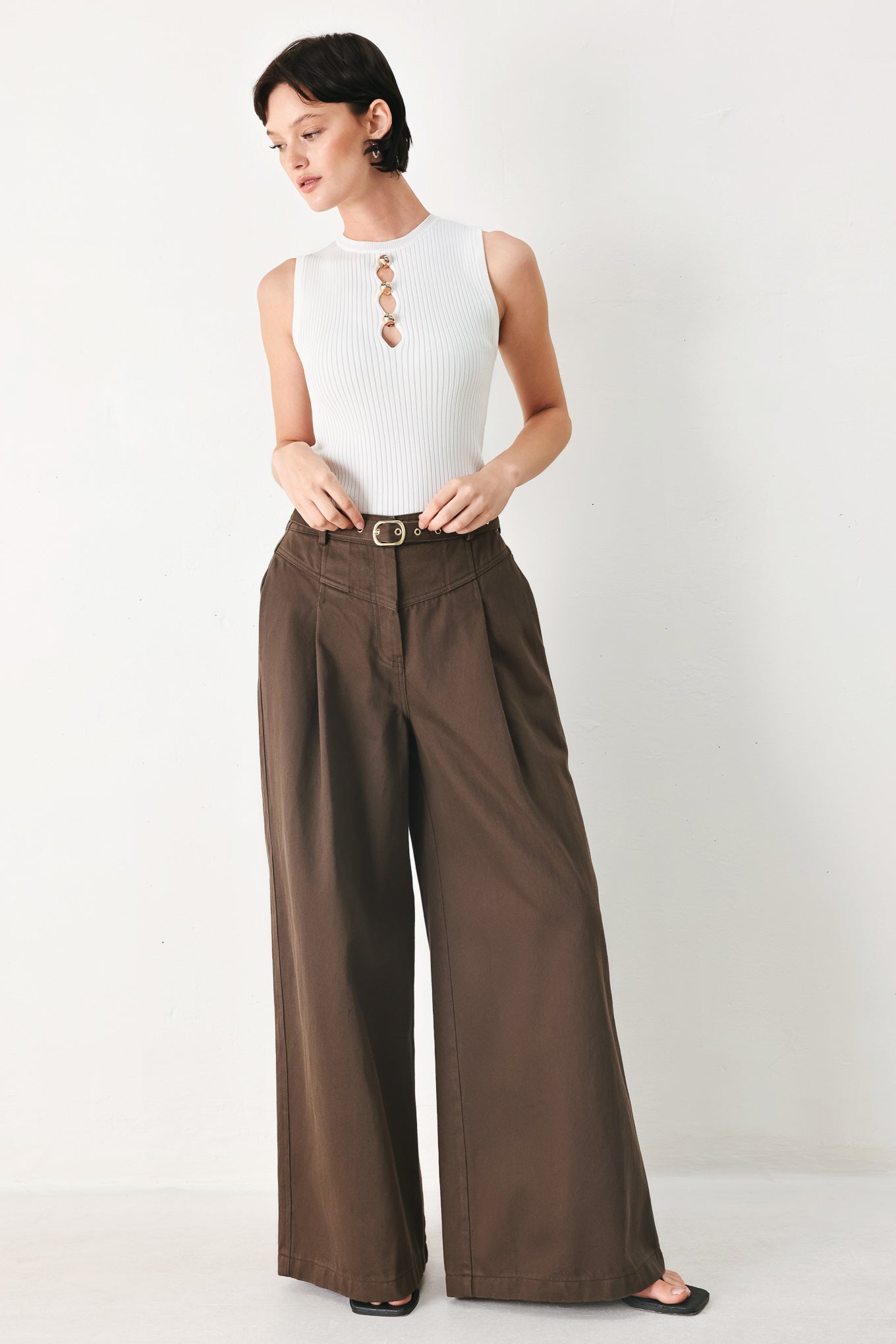 BROWN SUGAR STATEMENT WOVEN PANTS Flying Tomato