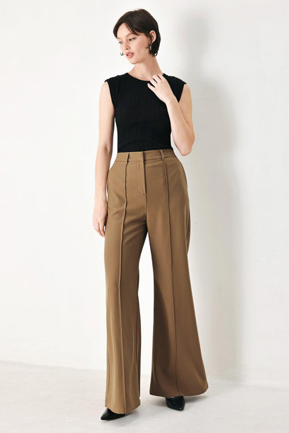 RICH SILHOUETTE WOVEN PANTS Flying Tomato
