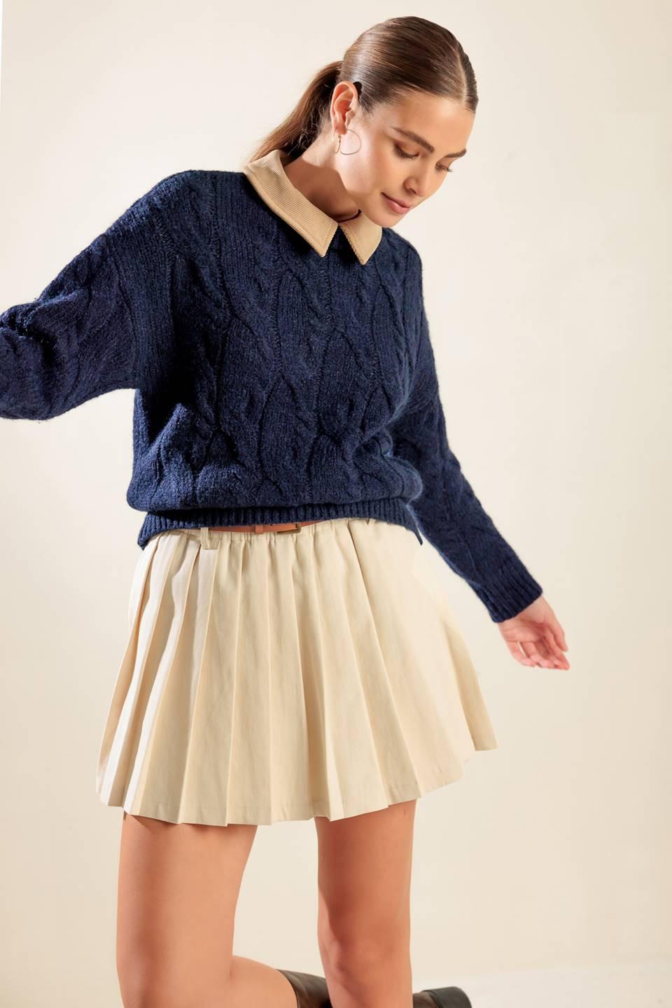 TOTALLY SMITTEN PULLOVER SWEATER TOP Flying Tomato