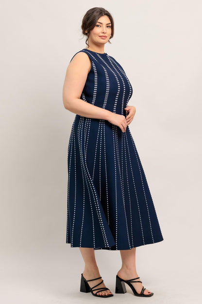 PERFECTLY POISED JACQUARD SWEATER MIDI DRESS Flying Tomato