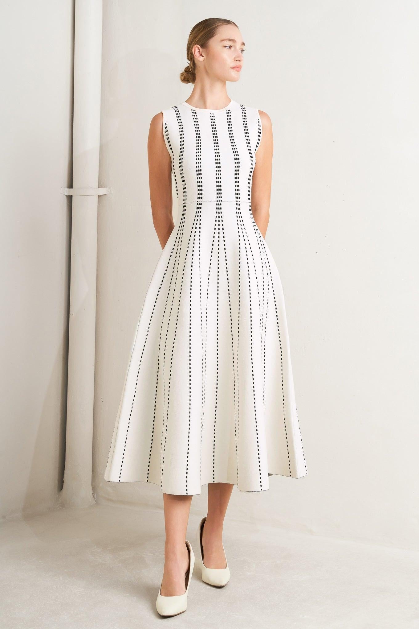 PERFECTLY POISED JACQUARD SWEATER MIDI DRESS Flying Tomato
