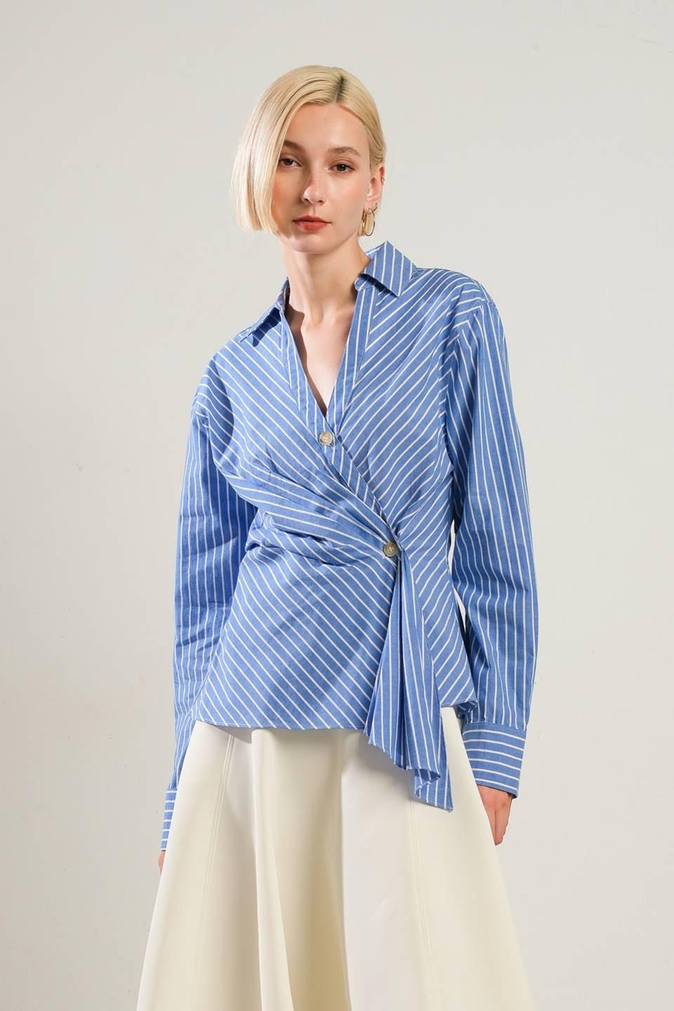 EVERMORE ELEGANCE WOVEN TOP Flying Tomato