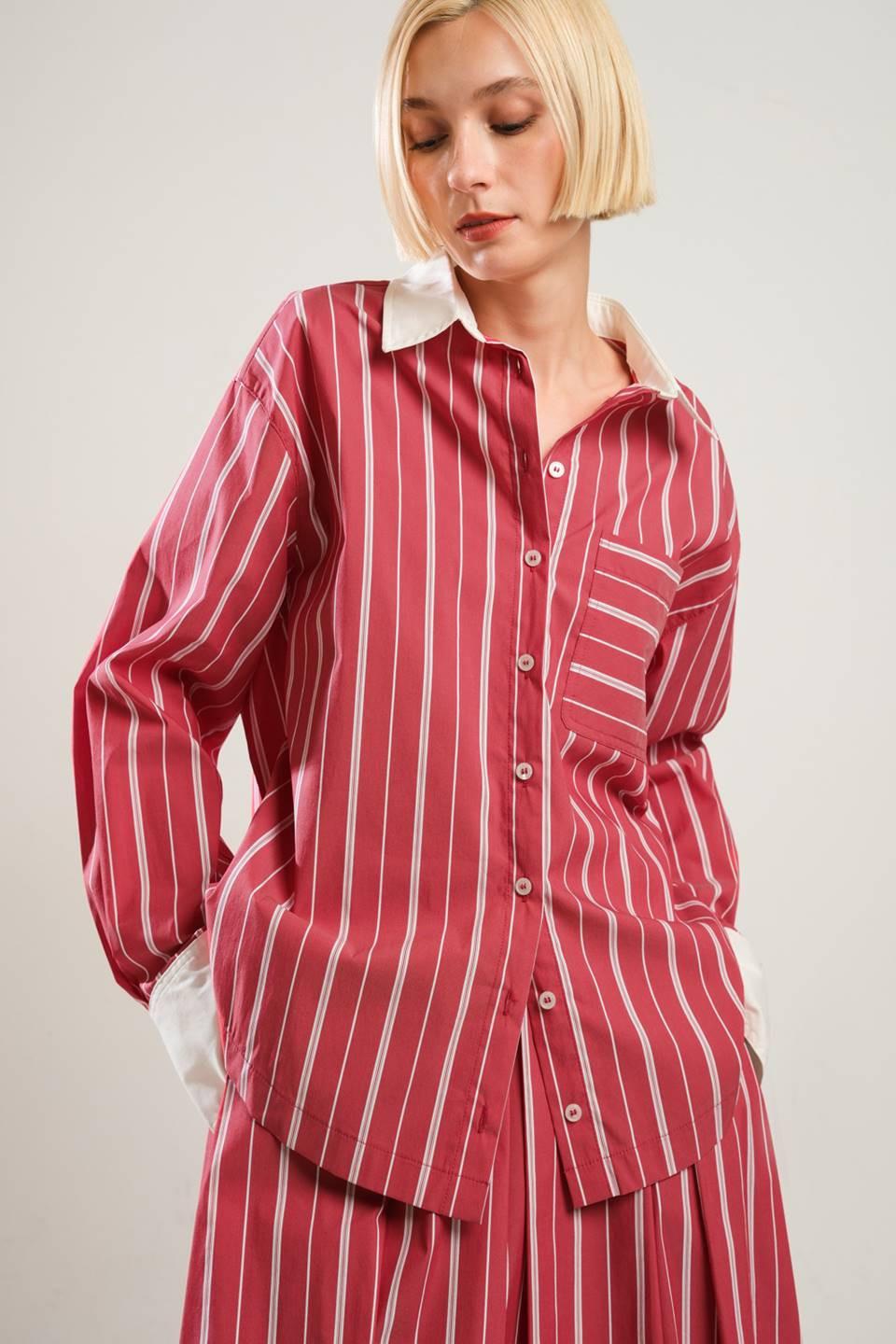 BEHIND THE GRIN WOVEN TOP Flying Tomato