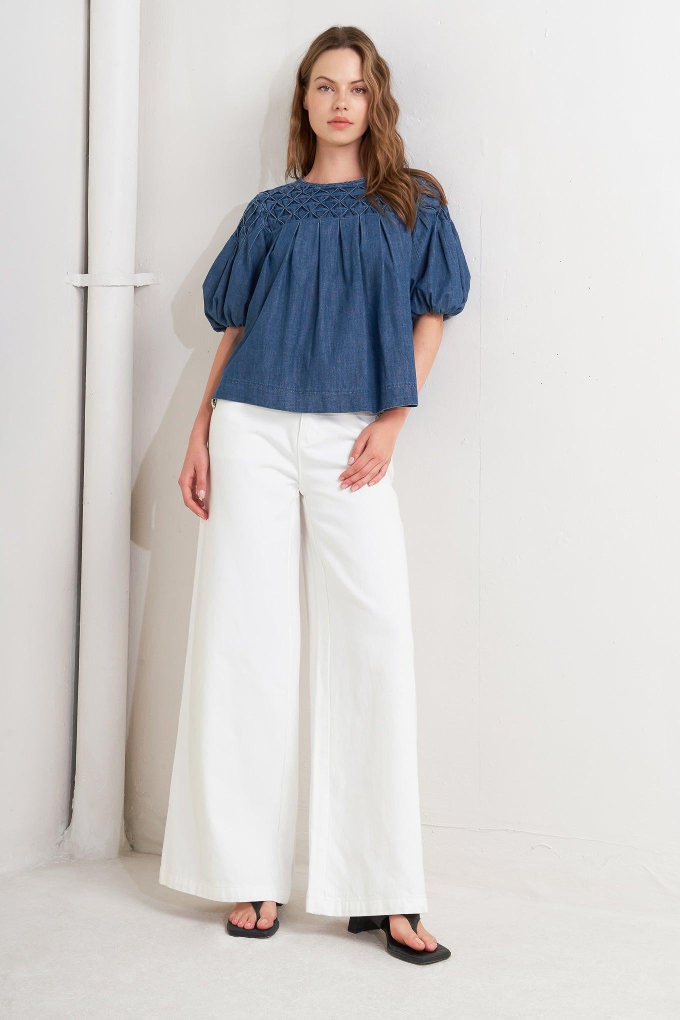 COTTAGE SPELL CHAMBRAY TOP Flying Tomato
