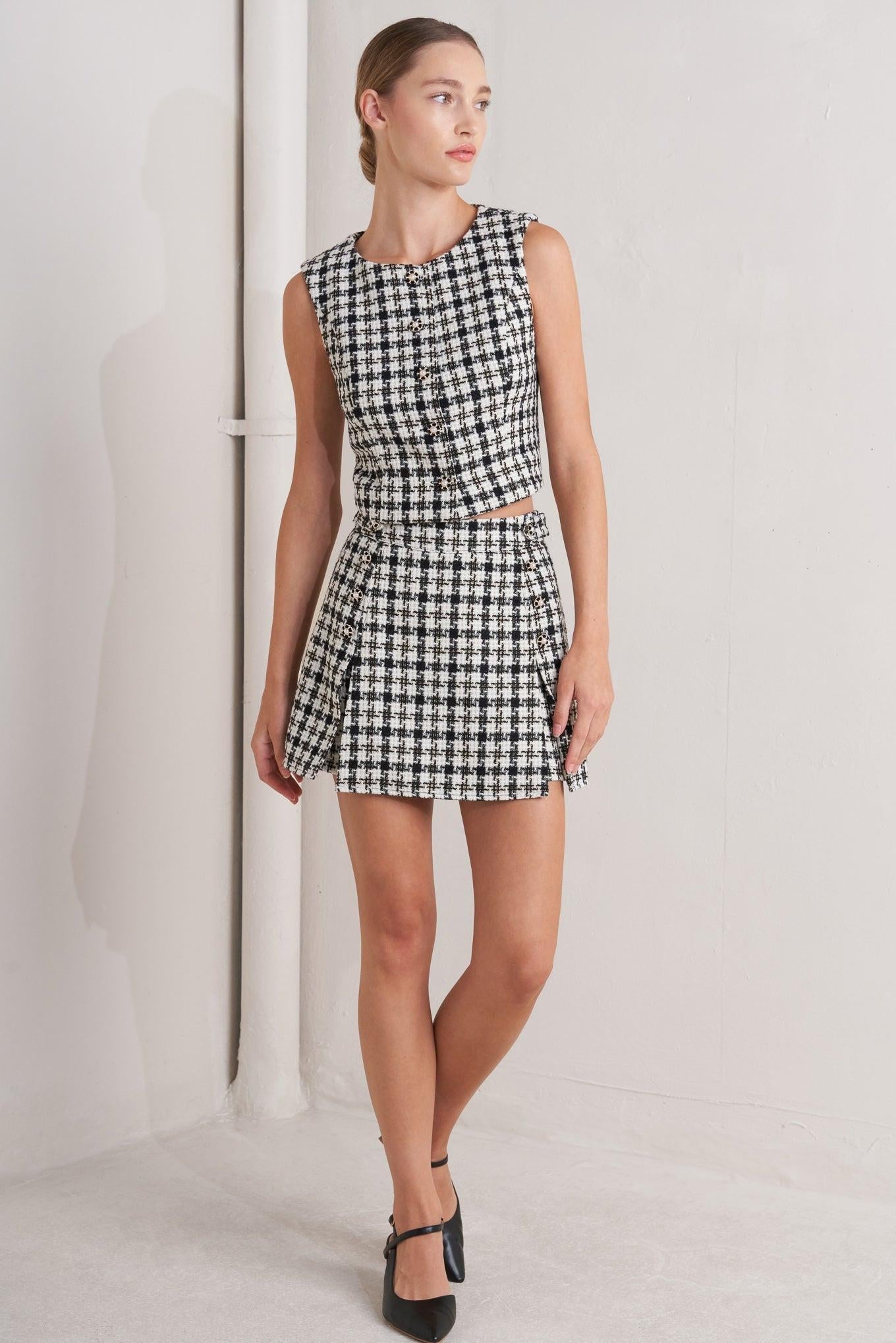 MONA CHECK TWEED VEST Flying Tomato