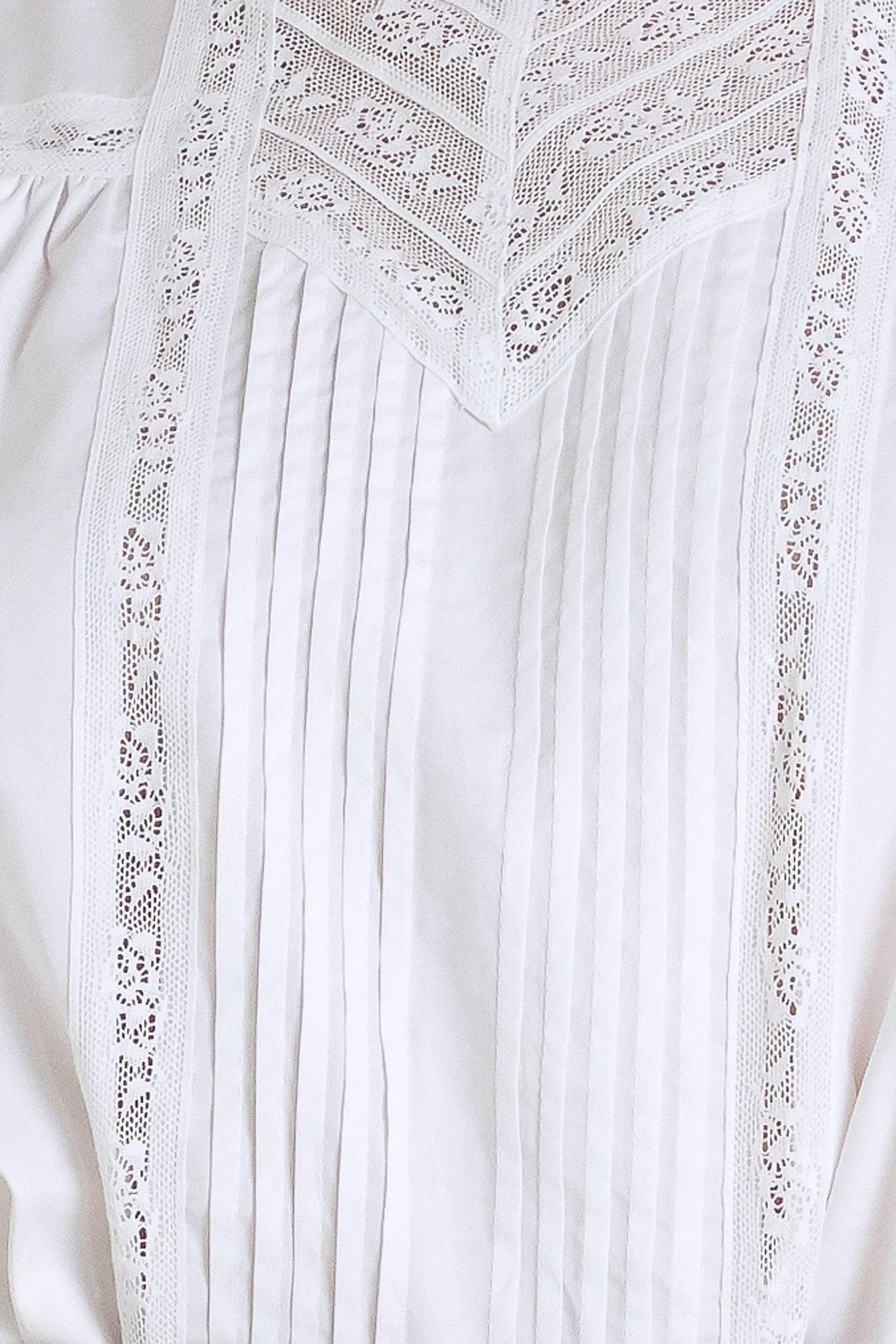 PURE POETRY VICTORIAN WOVEN TOP Flying Tomato