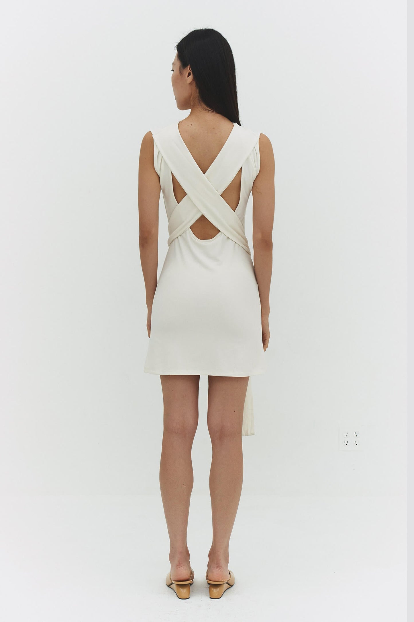 BEATRIZ DRESS IN OFF WHITE findmenowthelabel