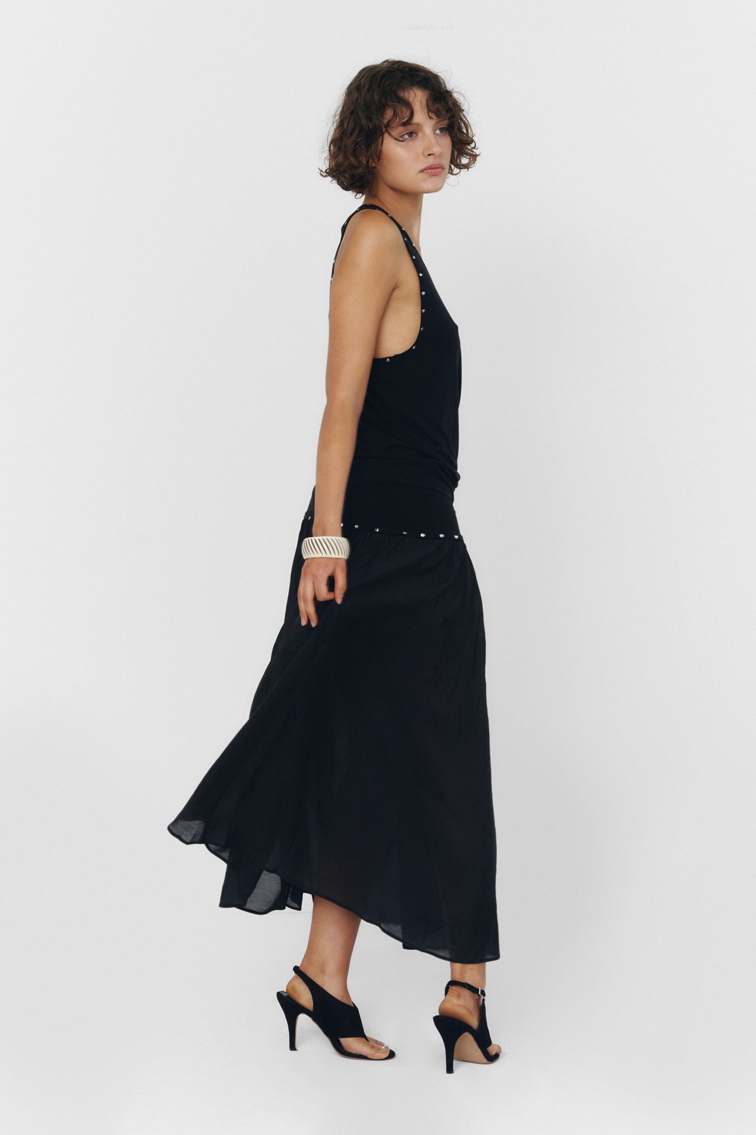 YUAN TANK TOP IN BLACK findmenowthelabel
