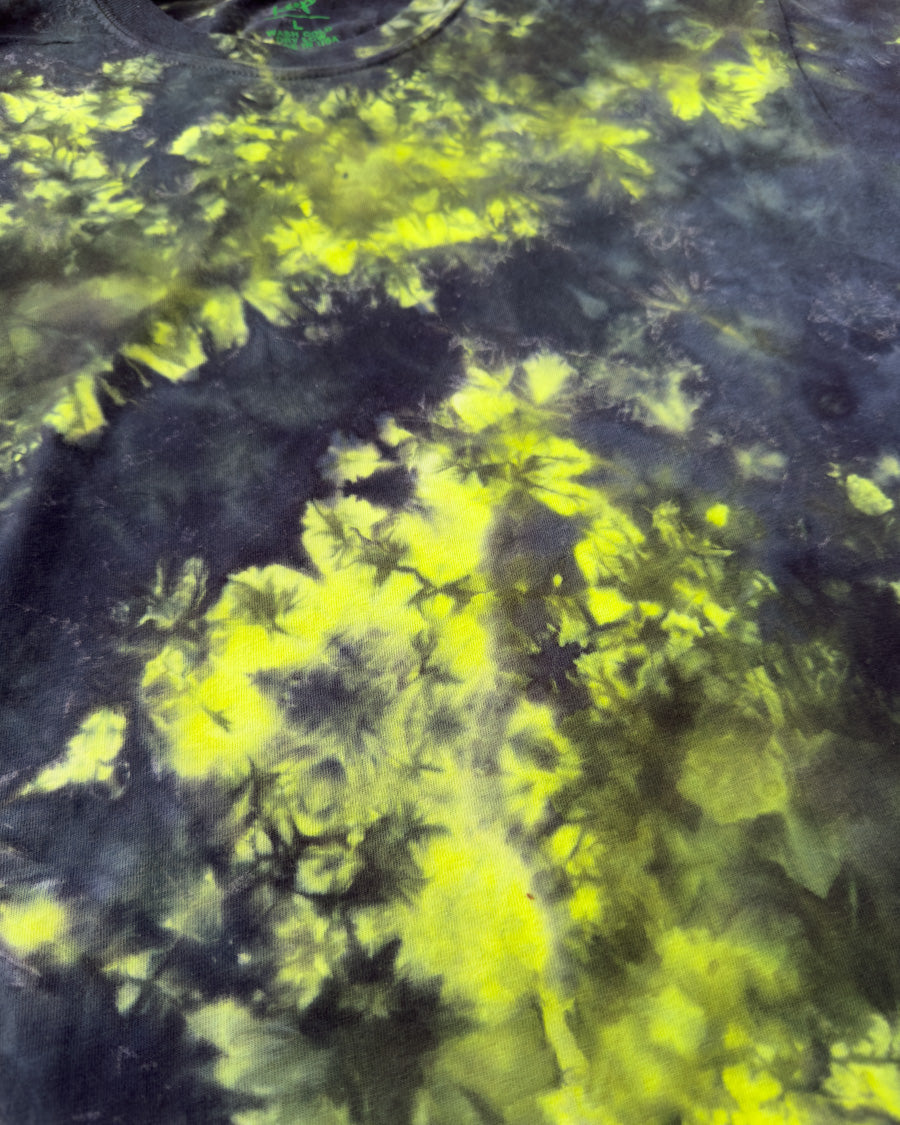 CRYSTAL DYED T-SHIRT Firefly (Fluorescent) Keep Company