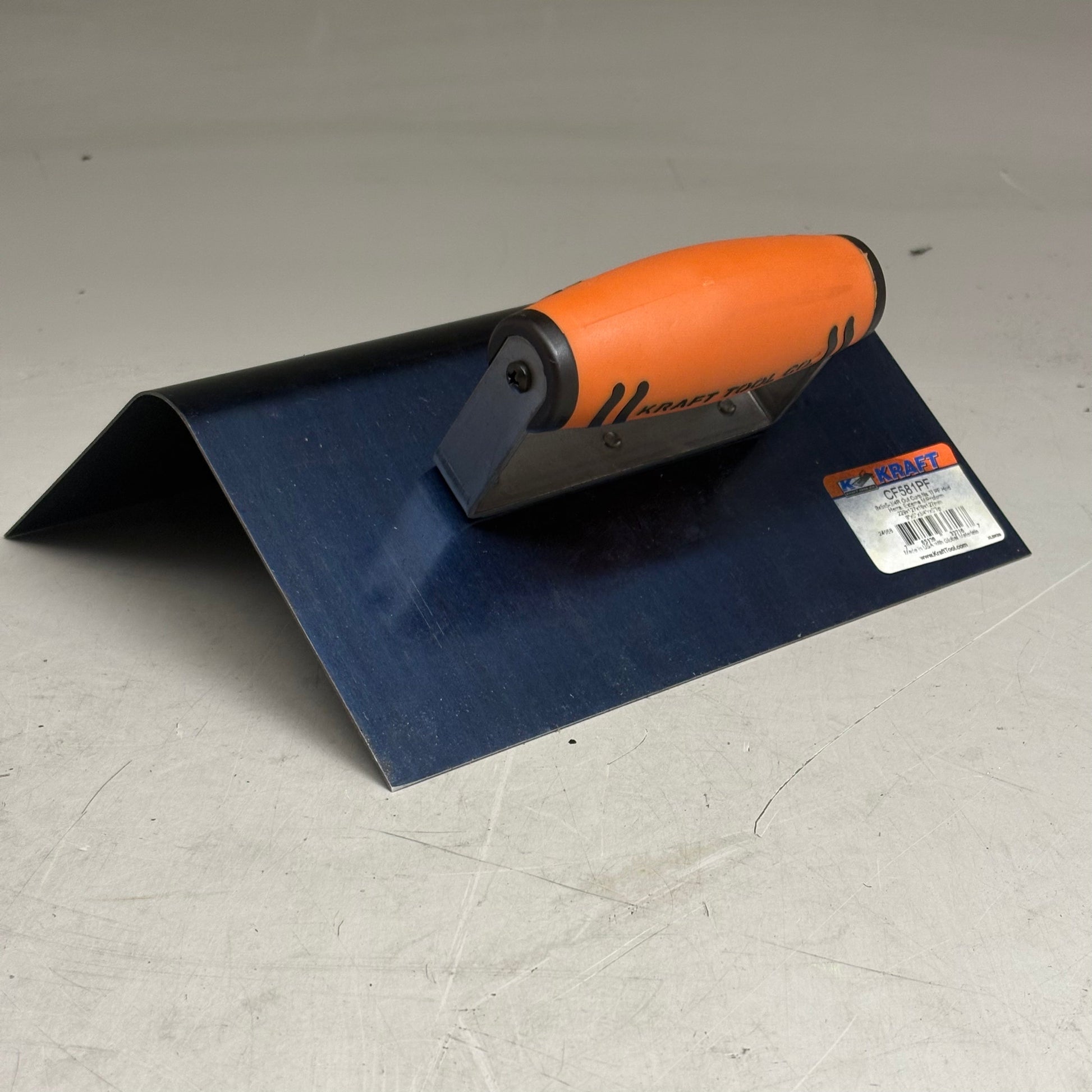 KRAFT TOOL CO Outside Curb Nose Tool with ProForm Handle 9 x 5 x 5 3/4"R CF581PF PayWut