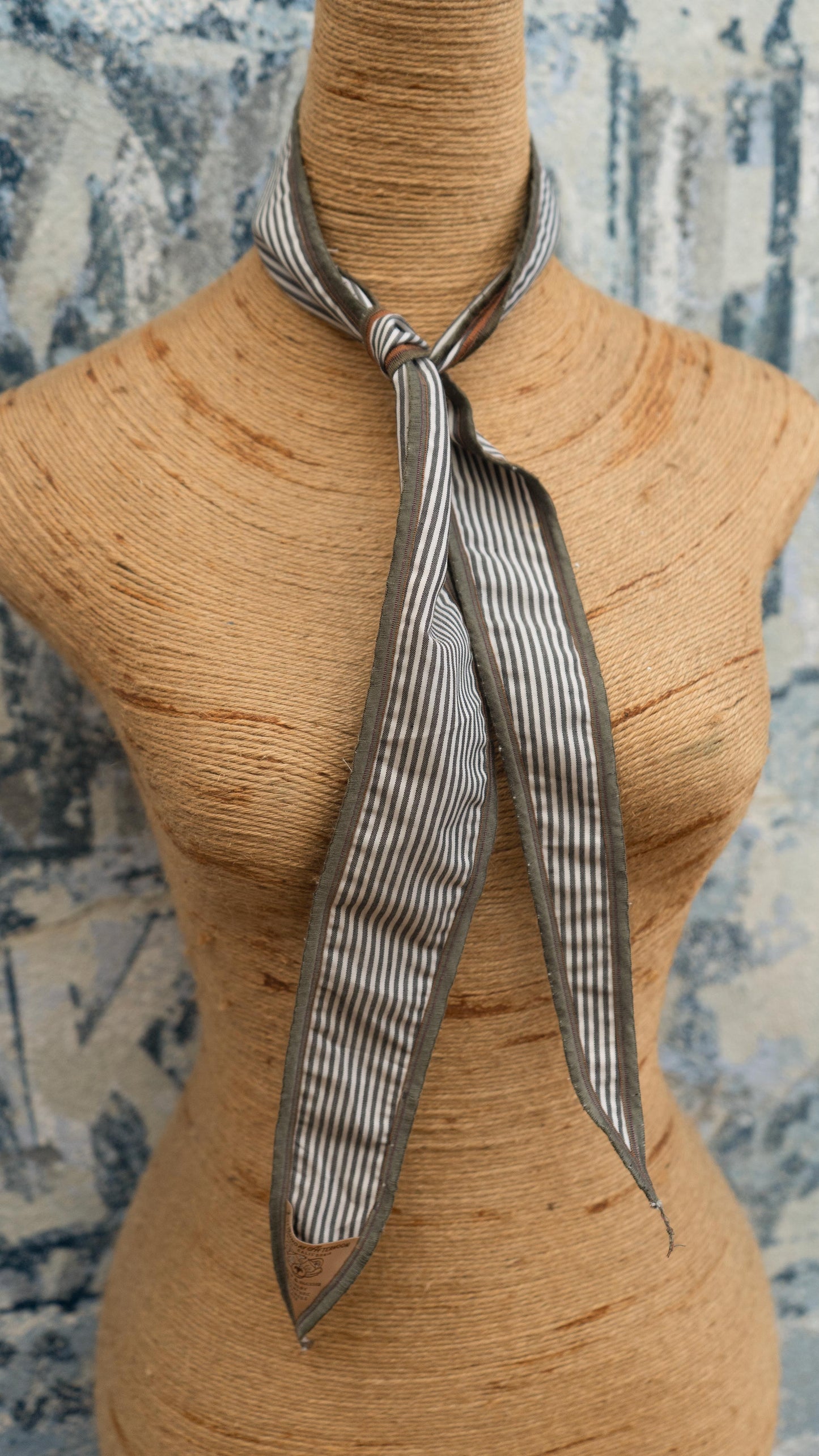 Gus Viseur Neck Scarf Late Sunday Afternoon