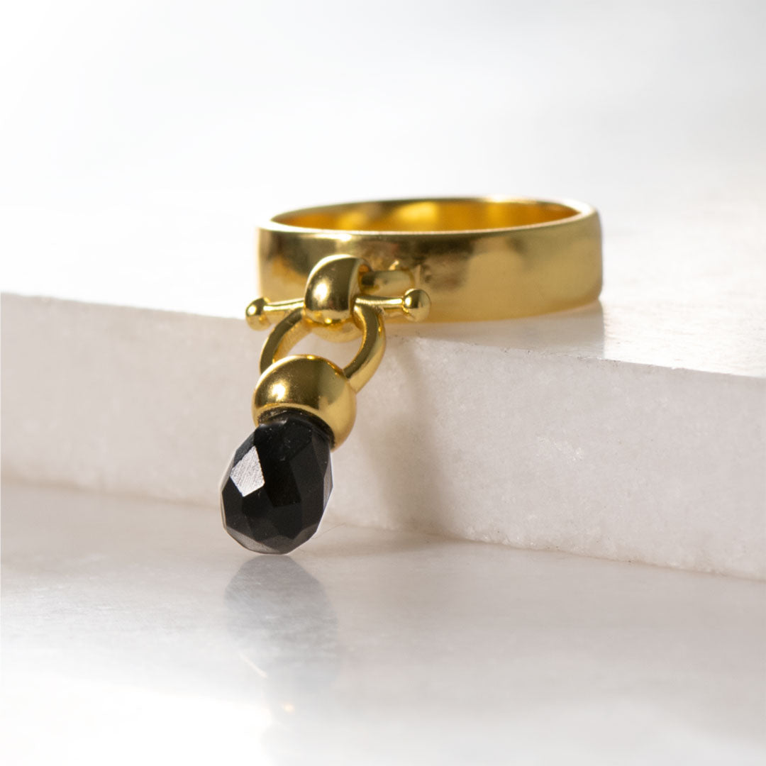 Adele - Black Onyx Equestrian Horse Bit Necklace in Gold Urban-Equestrian