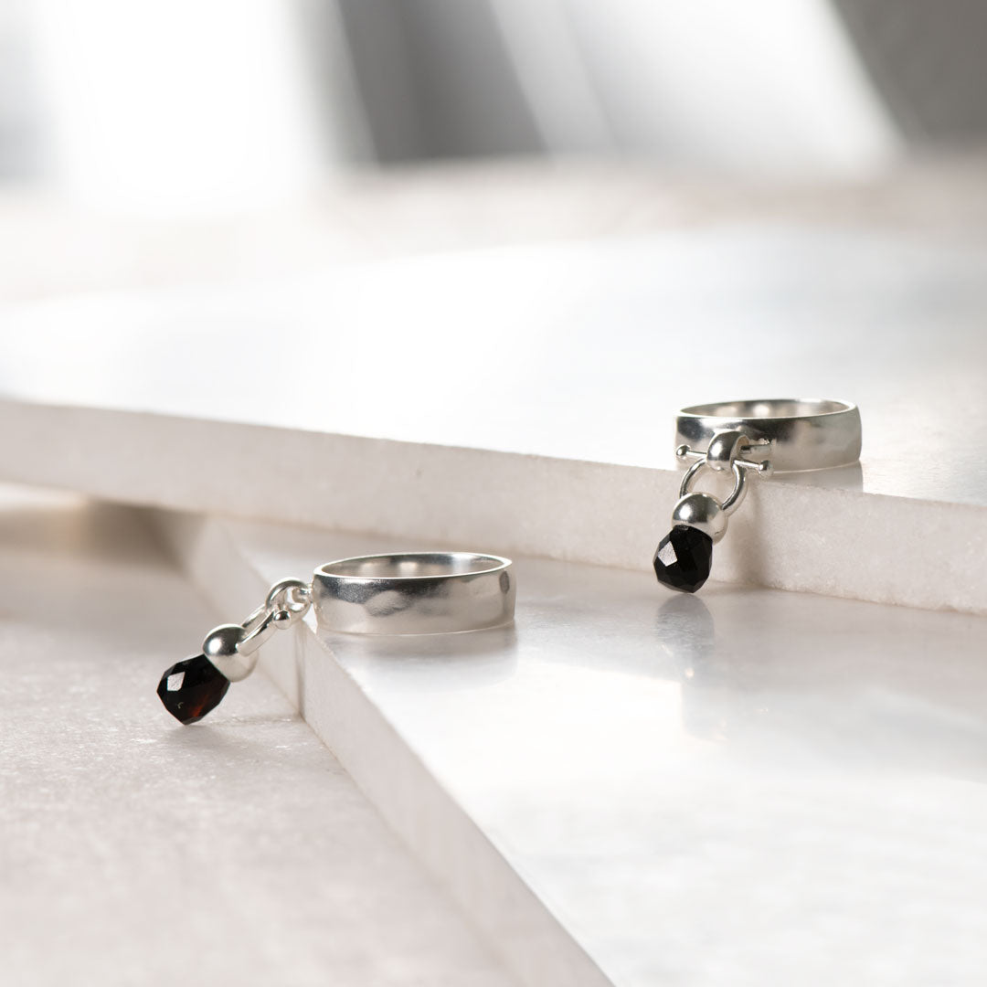 Droplette - Black Onyx Equestrian Horse Bit Necklace in Silver Urban-Equestrian