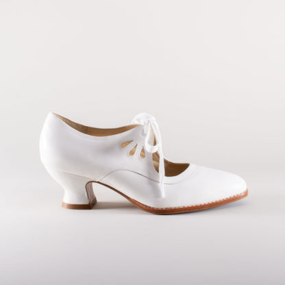 Gibson Edwardian Leather Shoes (Soft Ivory) American Duchess
