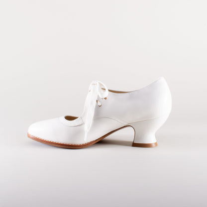 Gibson Edwardian Leather Shoes (Soft Ivory) American Duchess