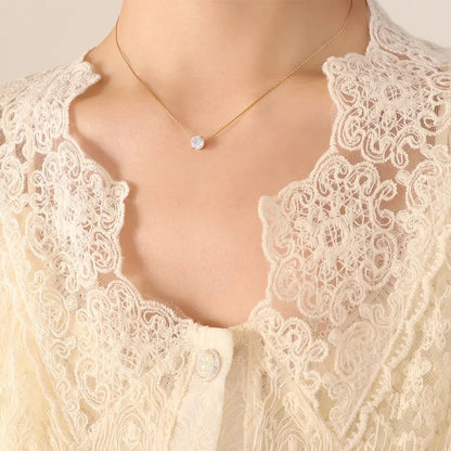 Single Zircon Diamond Pendant Necklace LUNAR VINES