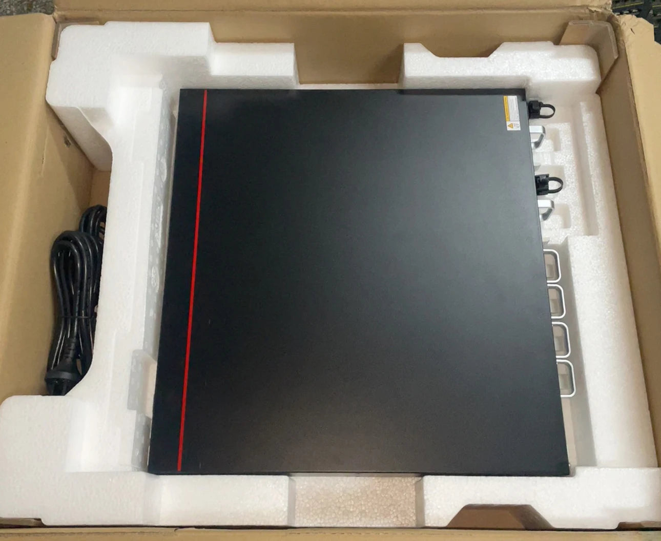S6730-H24X6C HW 24 10GE SFP+ Ports with 40GE QSFP28 Ports Switch NovaCart