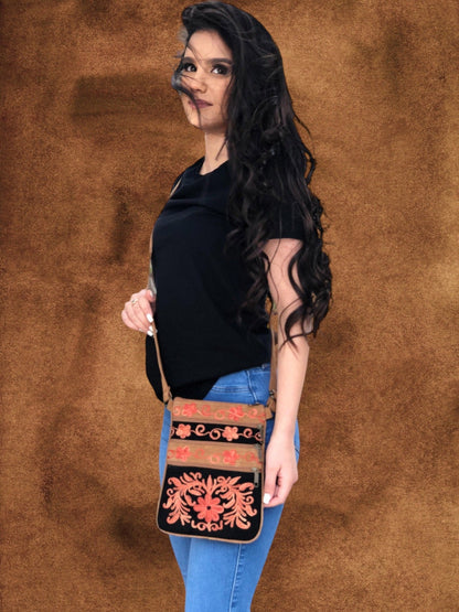 Peach Blossom Floral Crossbody Bag – Stylish & Functional Cowgirl Accessory Country in My Heart