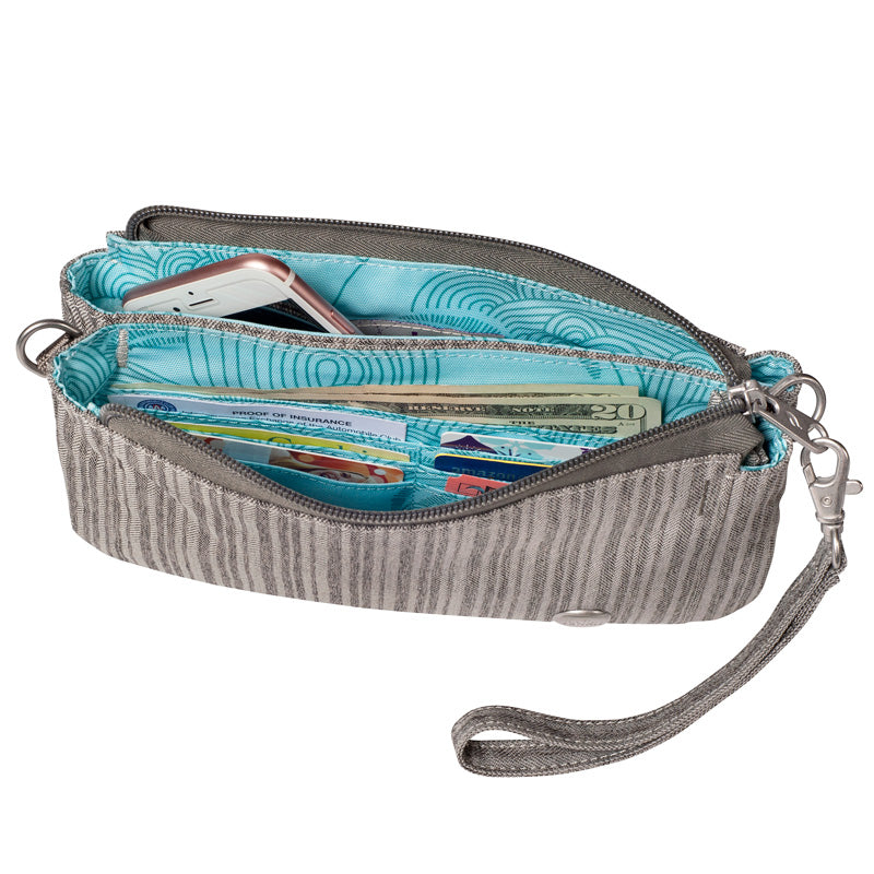 Stride Wristlet Haiku Bags