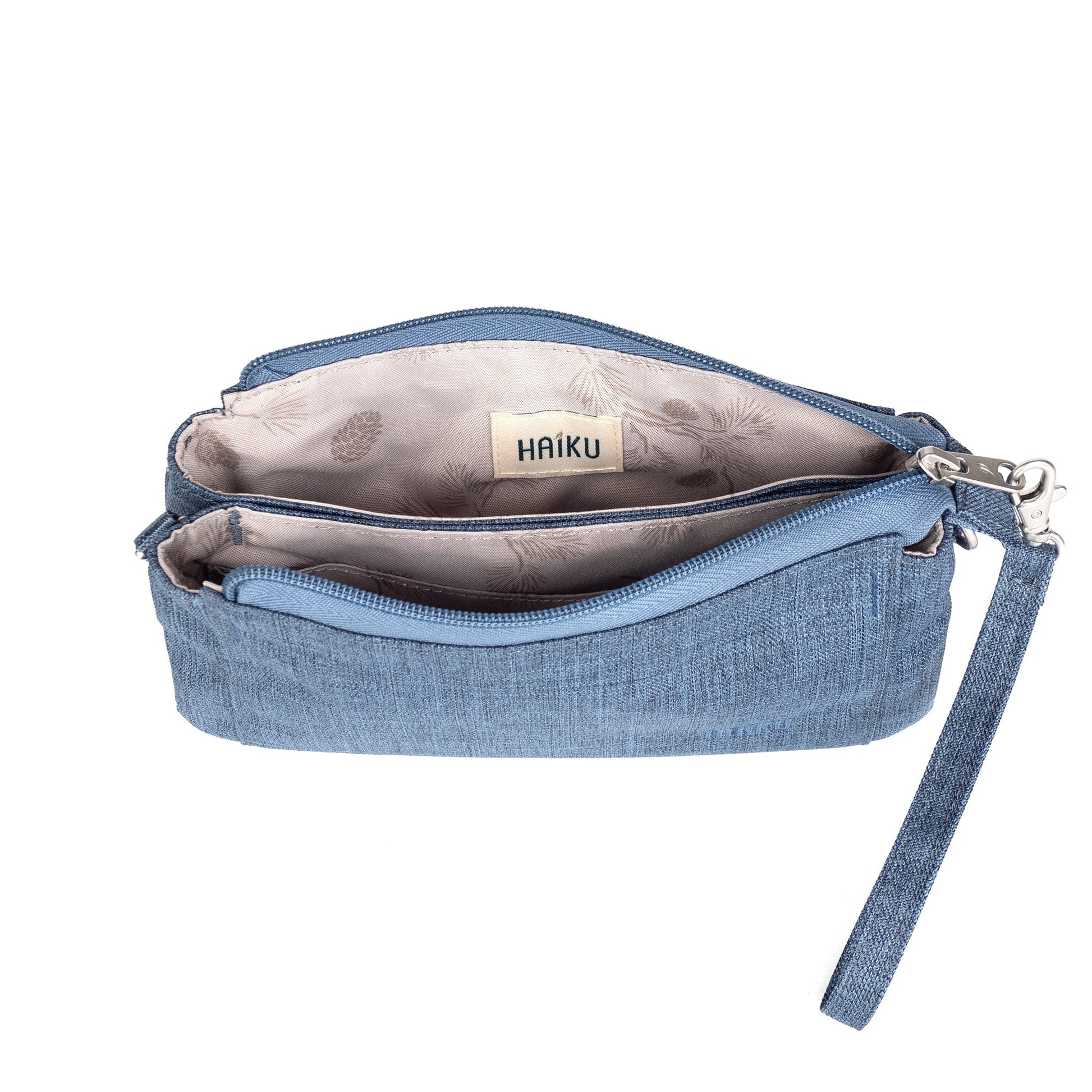 Stride Wristlet Haiku Bags