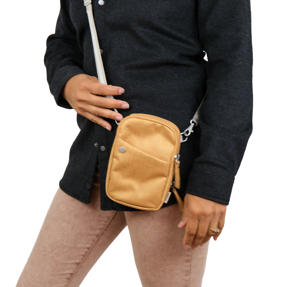 Endeavour Pouch Haiku Bags