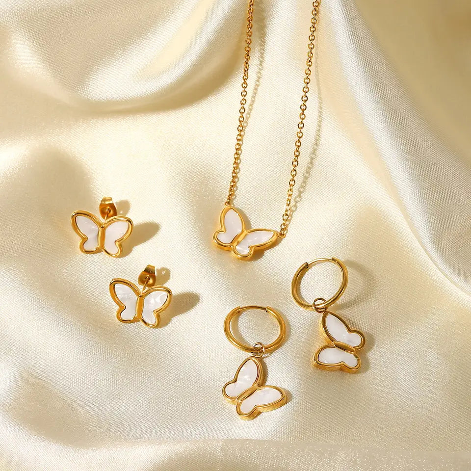 Natural White Shell Jewelry Set LUNAR VINES