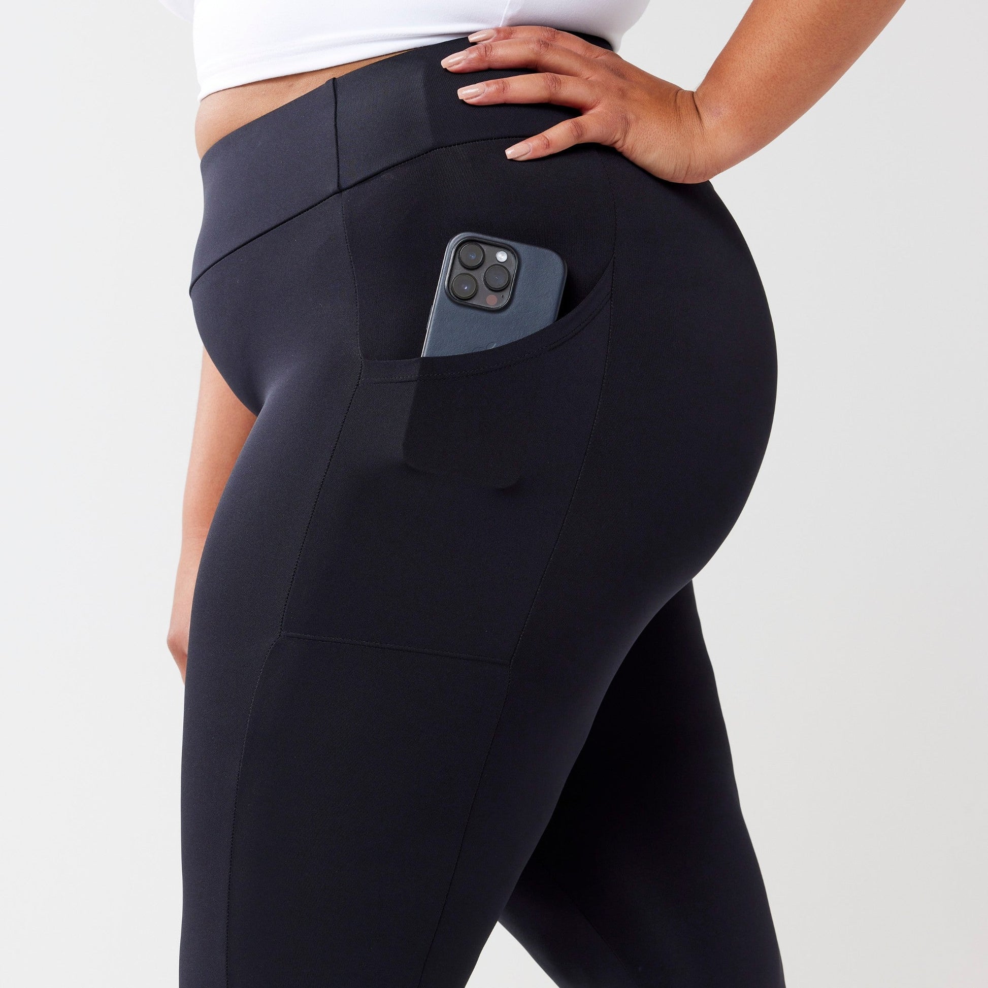 StayUP™ High-Rise with Pocket Leggings - Black RECOSIVITY
