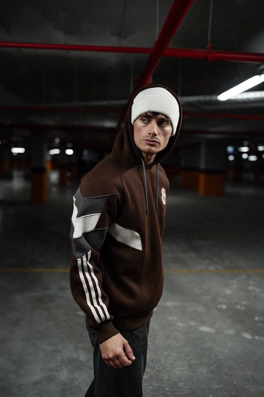Real Madrid Hooded Oversized Sweatshirt - Stylish and Comfortable Withinblack