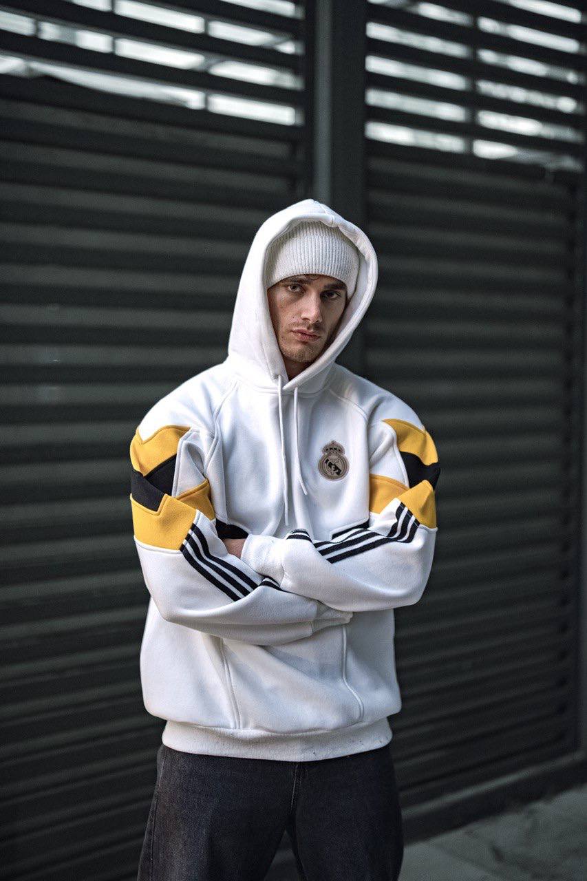 Real Madrid Hooded Oversized Sweatshirt - Stylish and Comfortable Withinblack