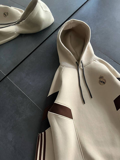 Real Madrid Hooded Oversized Sweatshirt - Stylish and Comfortable Withinblack