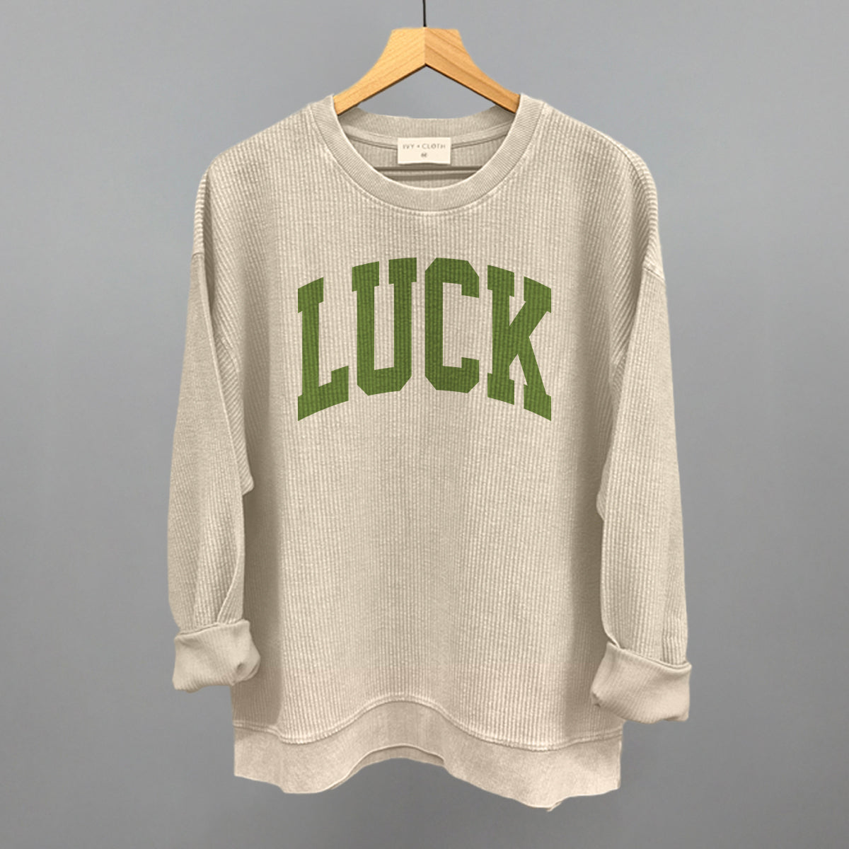 Luck Arch Ivy + Cloth