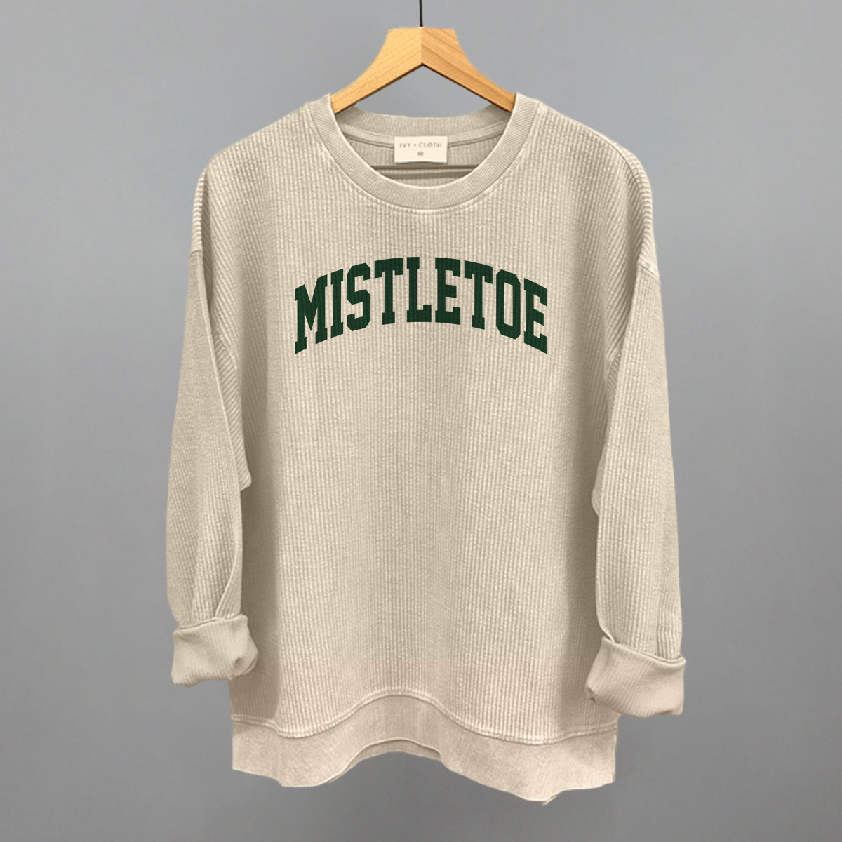 Mistletoe Arch Ivy + Cloth