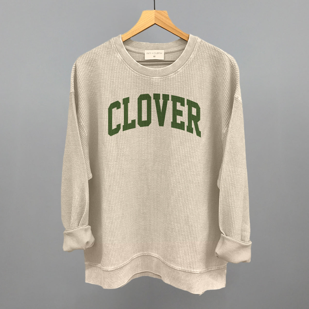 Clover Arch Ivy + Cloth