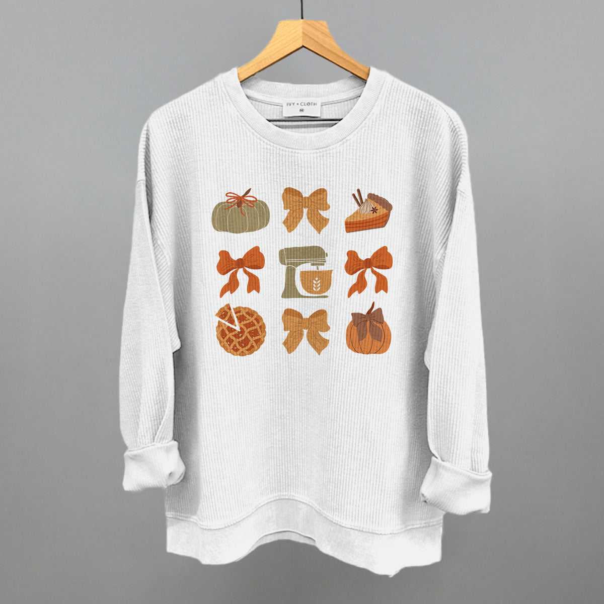 Bows, Baking, & Pumpkins Ivy + Cloth
