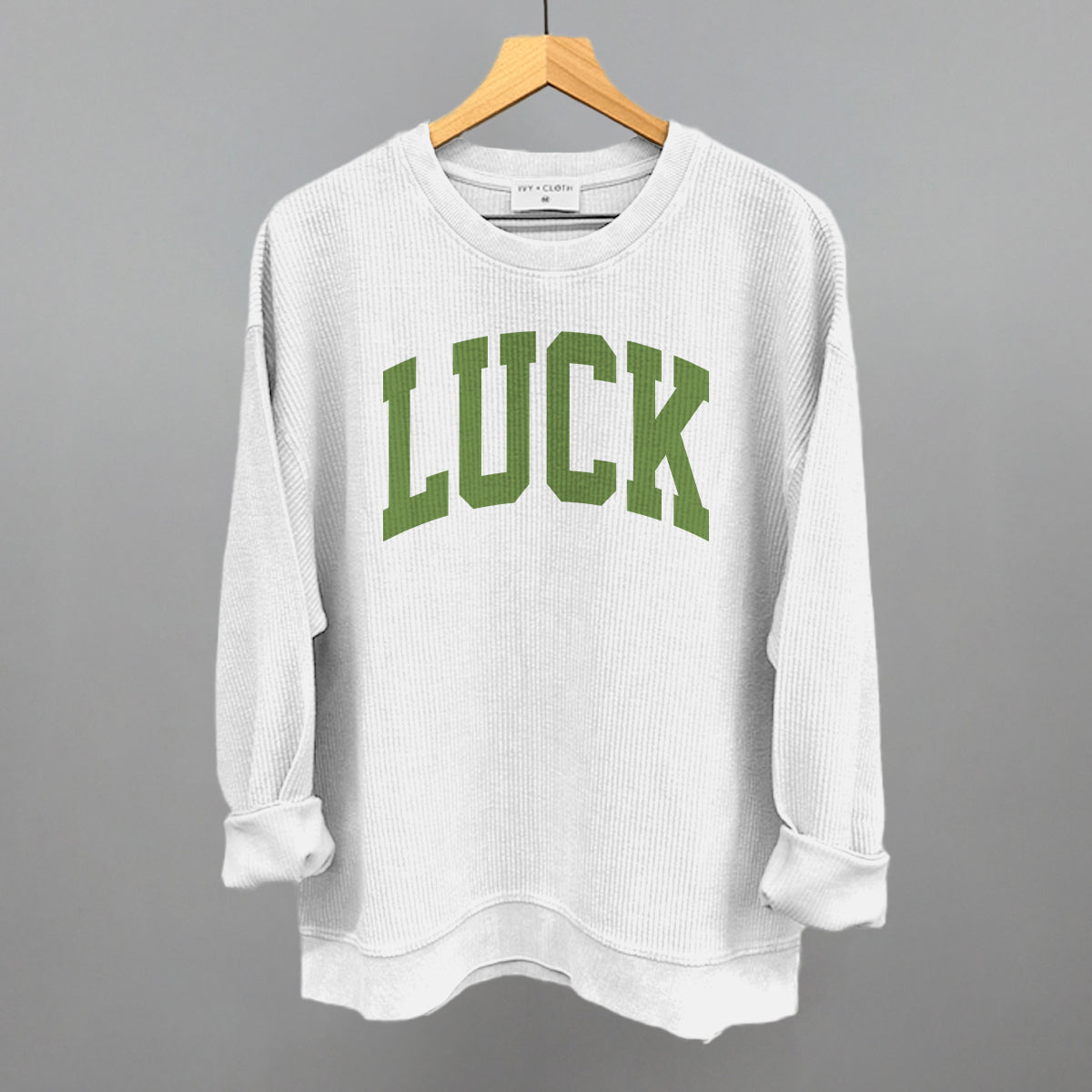 Luck Arch Ivy + Cloth