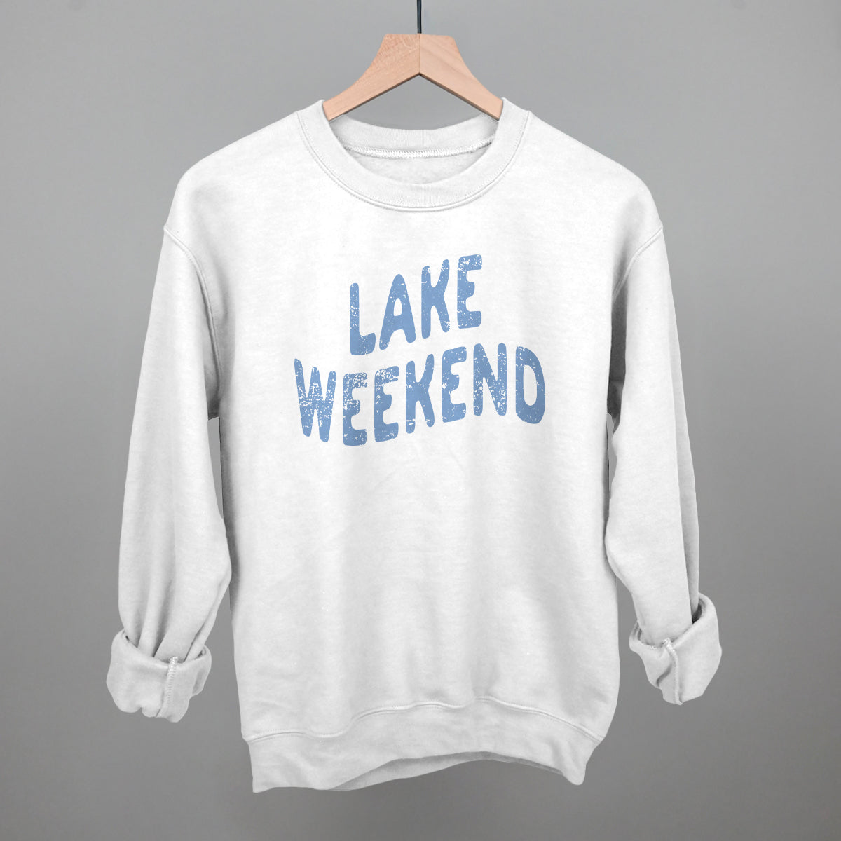 Lake Weekend Distressed Ivy + Cloth