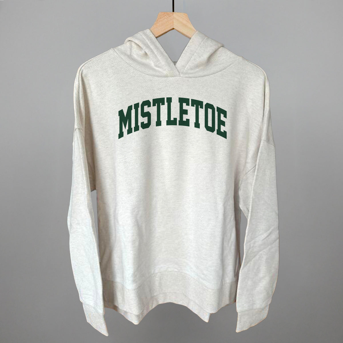 Mistletoe Arch Ivy + Cloth