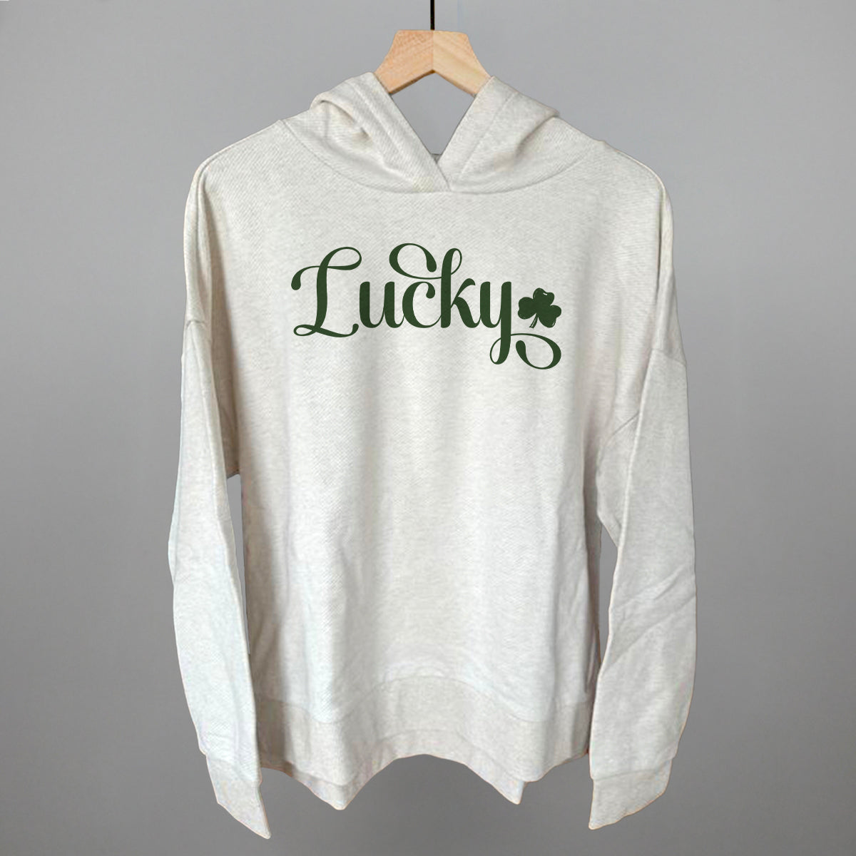 Lucky Script + Clover Ivy + Cloth