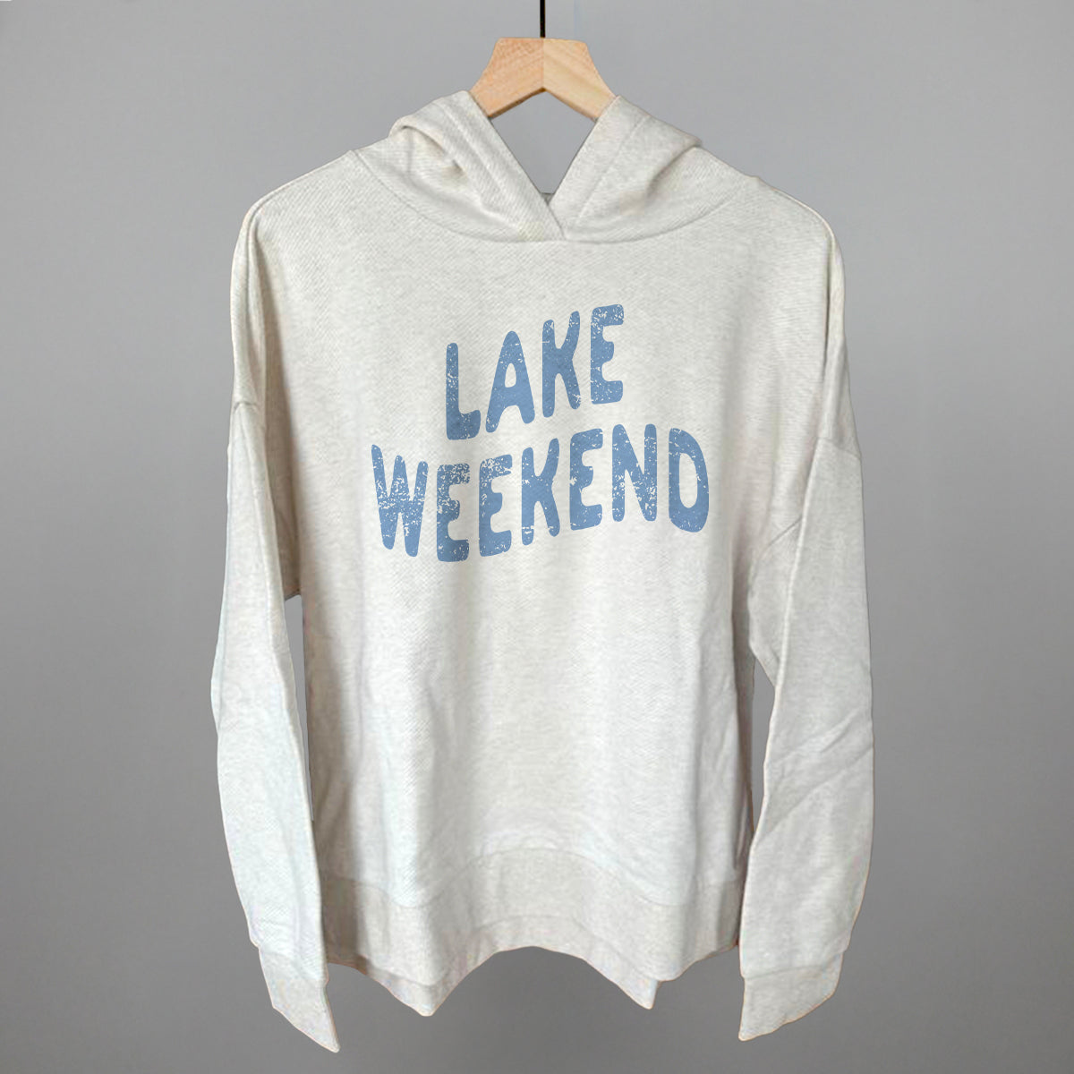 Lake Weekend Distressed Ivy + Cloth
