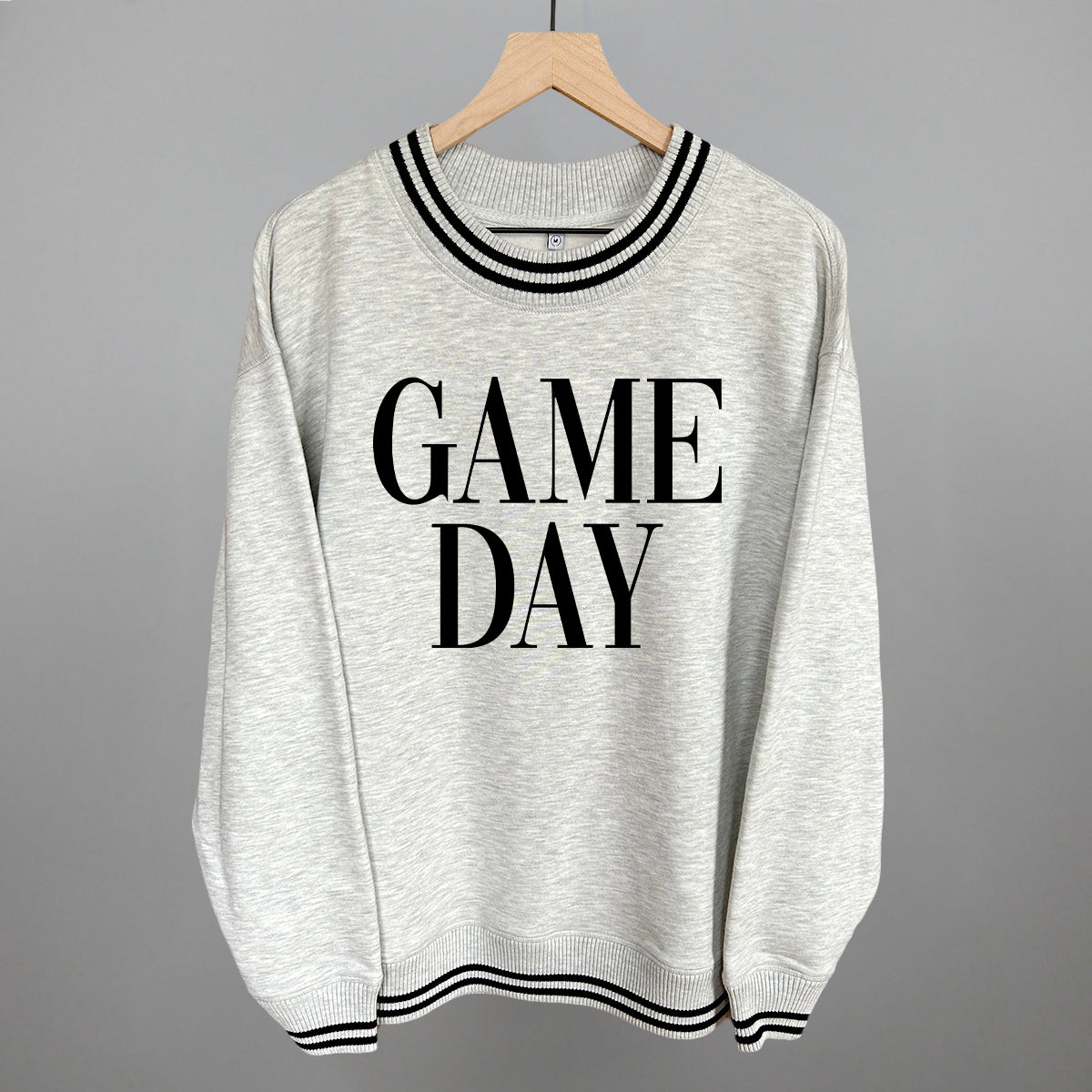 Game Day Black Serif Ivy + Cloth