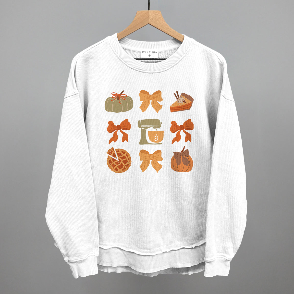 Bows, Baking, & Pumpkins Ivy + Cloth