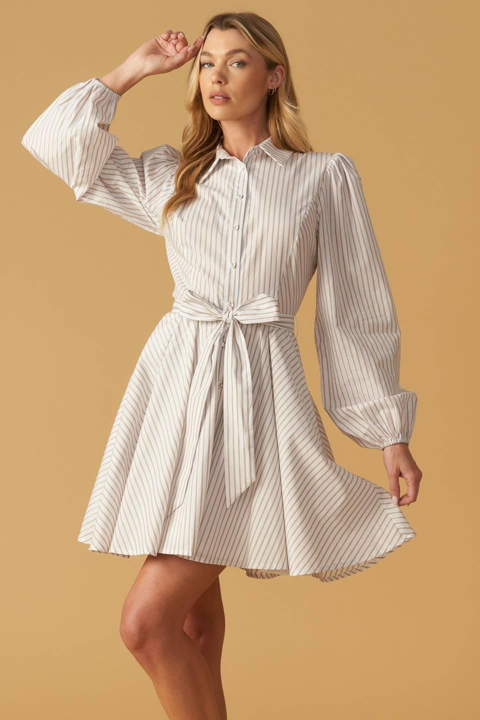 BEAUTY & STYLE WOVEN MINI DRESS Flying Tomato